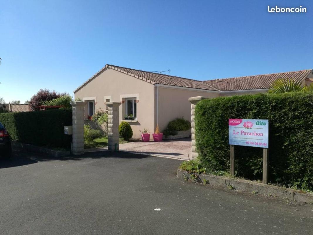 Studio Le Pavachon, Piscine Familiale Chauffee - A 3 Min Du Puy Du Fou Les Epesses Exterior photo